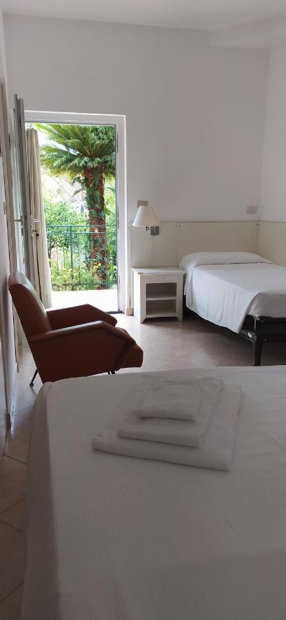 B&B Oasi Regina Pacis Santa Margherita Ligure Kültér fotó
