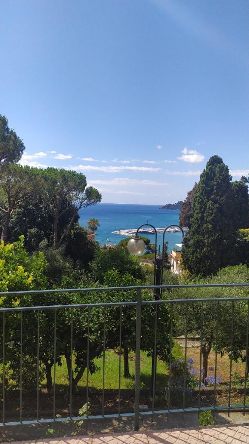 B&B Oasi Regina Pacis Santa Margherita Ligure Kültér fotó